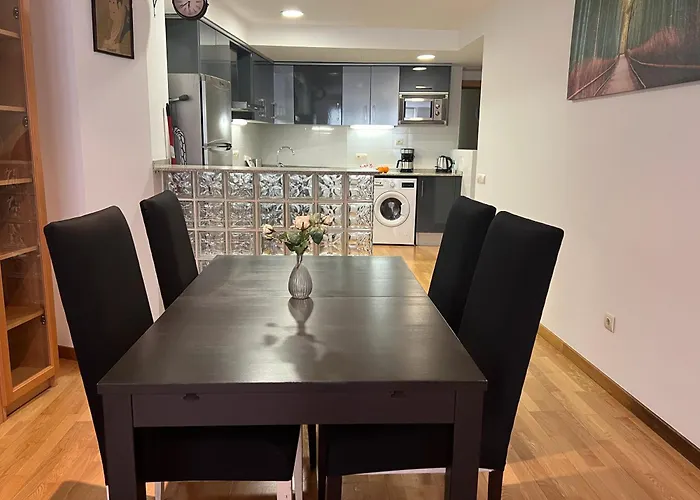 Bright In Maragall Apartment Barcelona